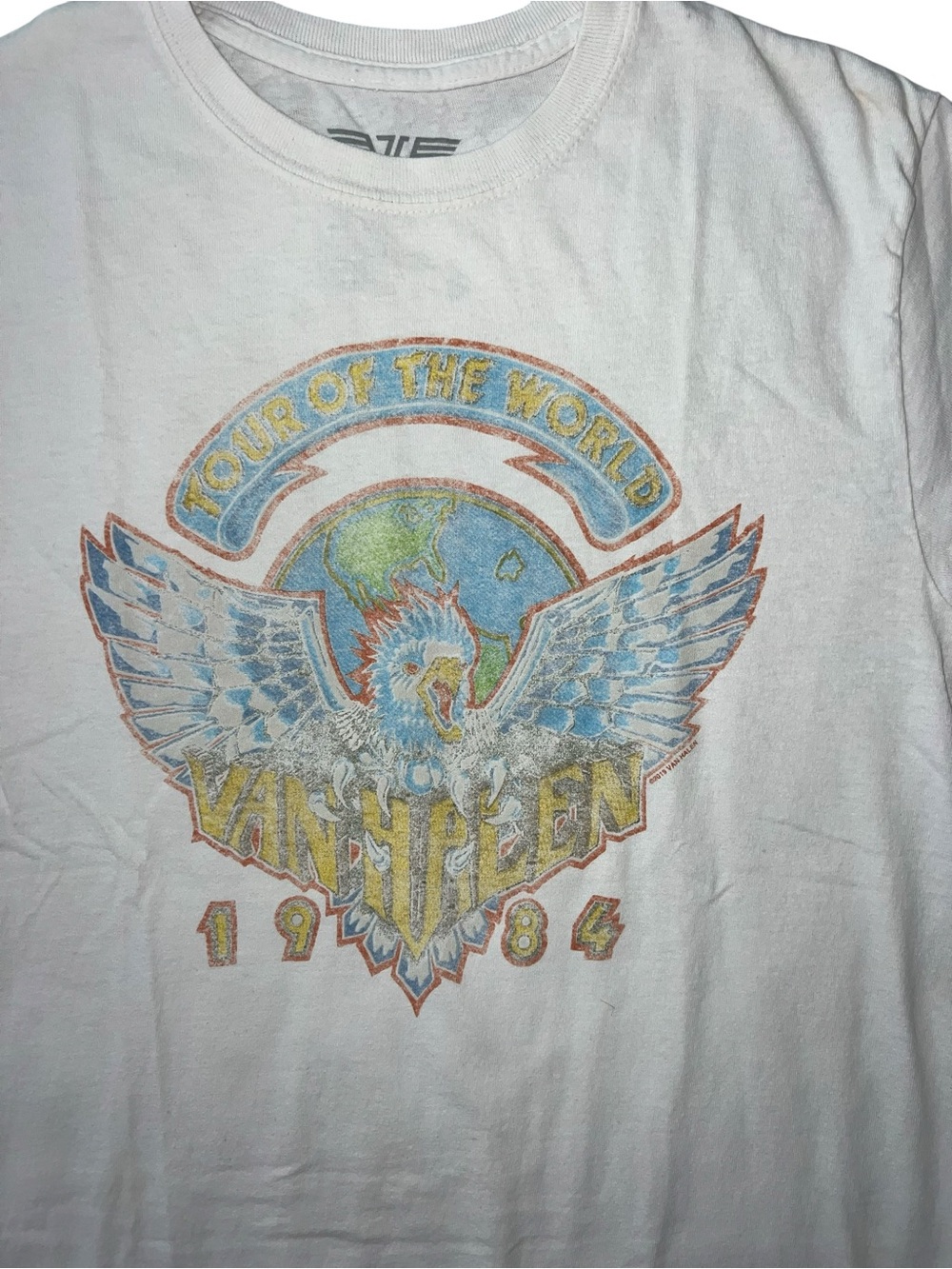 VINTAGE TOUR OF THE WORLD VAN HALEN 1984 white tee shirt EUC 100% COTTON SMALL - Picture 2 of 6